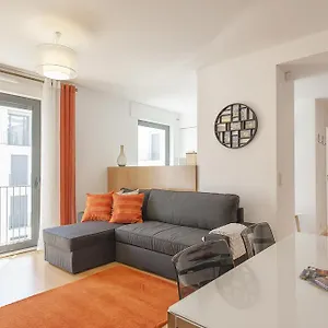 Bairrus Lisbon Apartments - Mello Lisbon